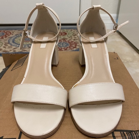 White Thick Low Heels - Picture 2 of 3